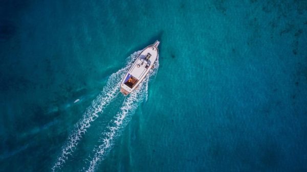 GetMyBoat explores the beauty and adventure of a little-known 6,000-mile boat adventure around the eastern United States and Canada with first-person accounts from so-called Loopers.