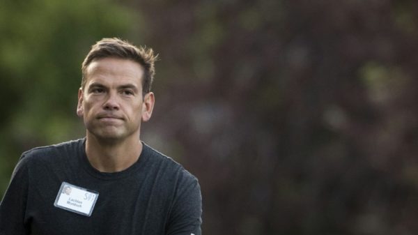 Lachlan Murdoch, the son of Rupert Murdoch shown here in 2017, is set to take over his family's media empire