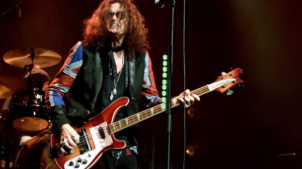 Glenn Hughes